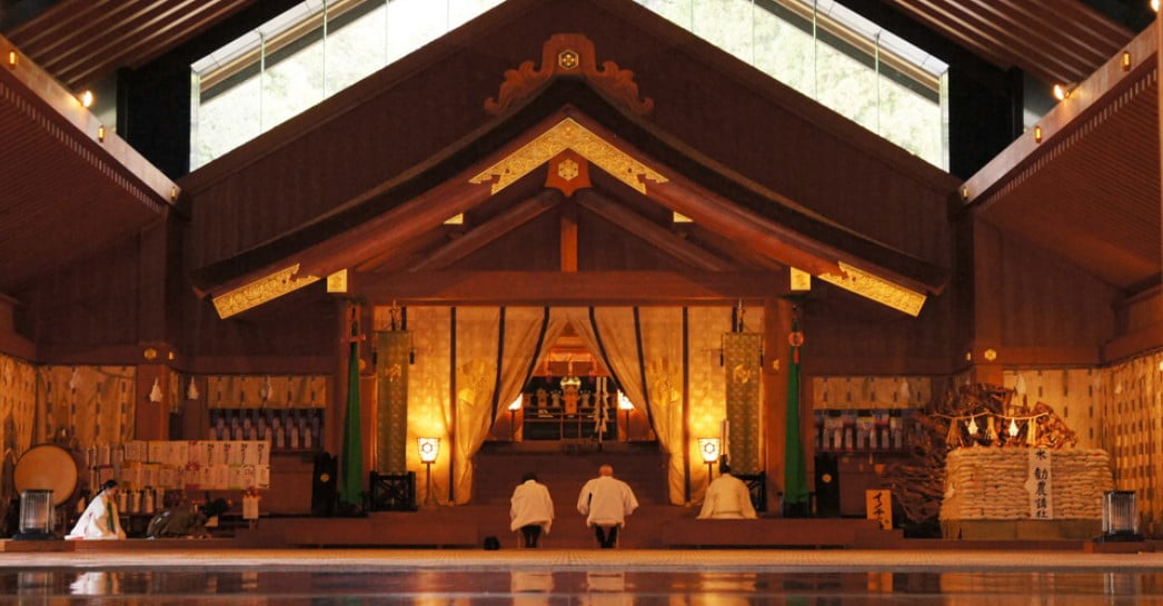 出雲大社の神楽殿で開催される「神迎祭」